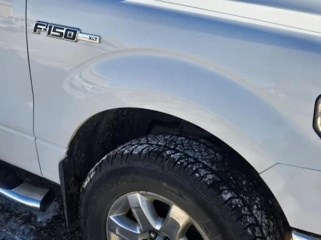 Image of Ford F-150 equipment image 4