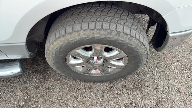 Image of Ford F-150 equipment image 3