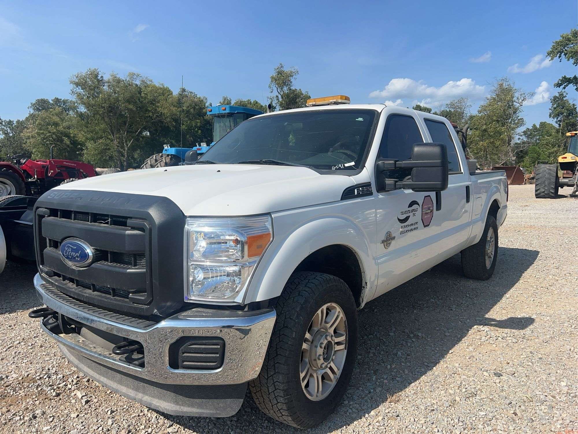 2013 Ford F-250 Equipment Image0