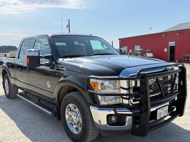 Image of Ford F-250 equipment image 3