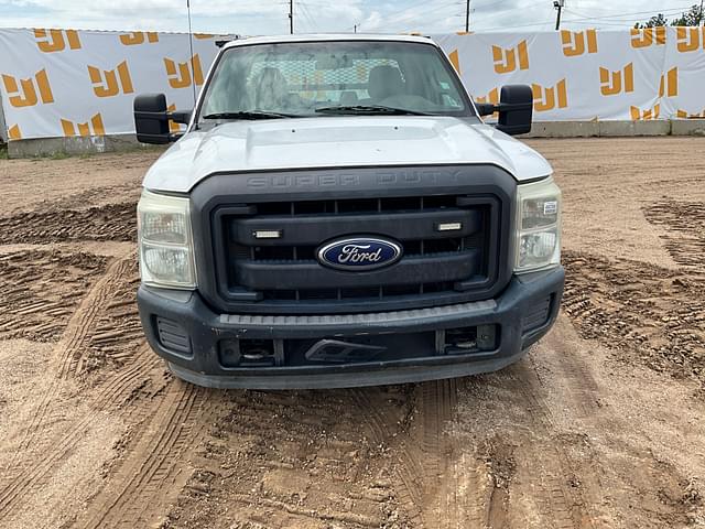 Image of Ford F-250 equipment image 1