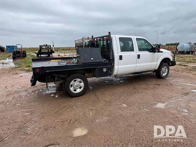 Image of Ford F-250 equipment image 4