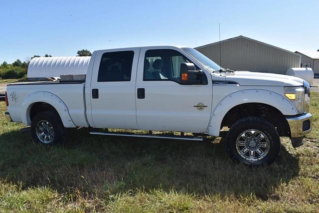 Image of Ford F-250 equipment image 4