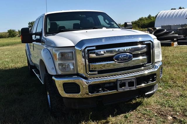 Image of Ford F-250 equipment image 2