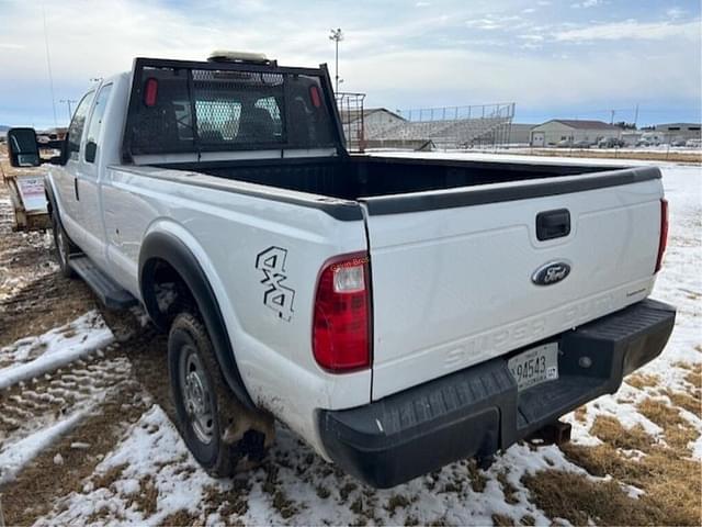 Image of Ford F-250 equipment image 1