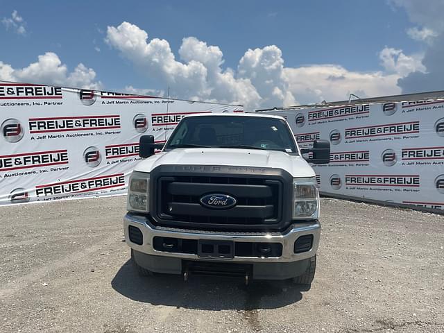 Image of Ford F-250 equipment image 1