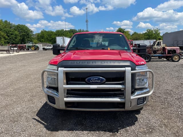 Image of Ford F-250 equipment image 1
