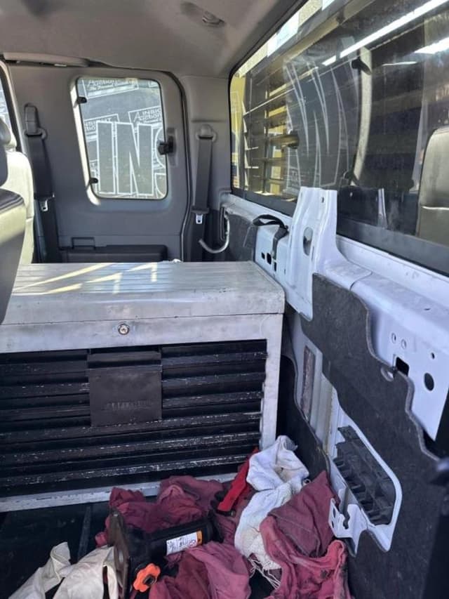 Image of Ford F-250 equipment image 4