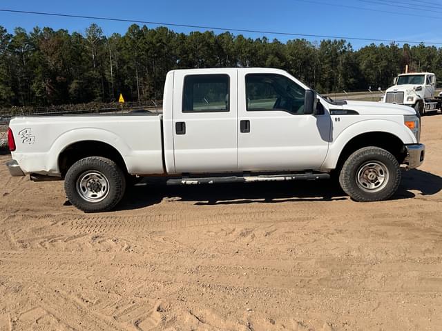 Image of Ford F-250 equipment image 3