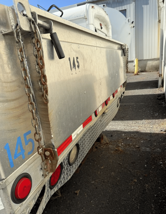 Image of Ford F-350 equipment image 2