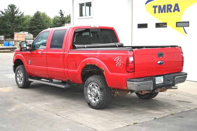 Image of Ford F-350 equipment image 4