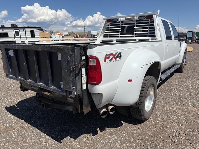 Image of Ford F-450 equipment image 2