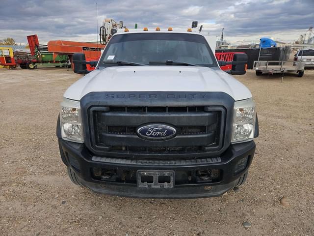 Image of Ford F-550 equipment image 1