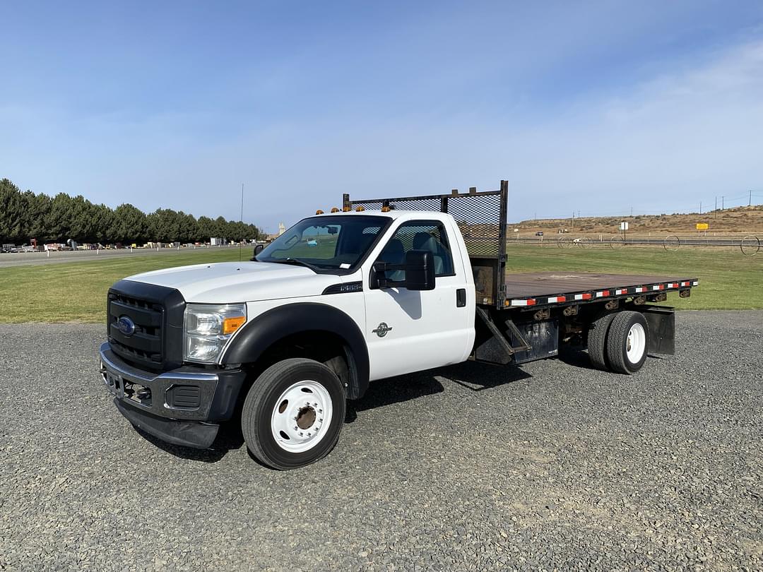 Image of Ford F-550 Primary image