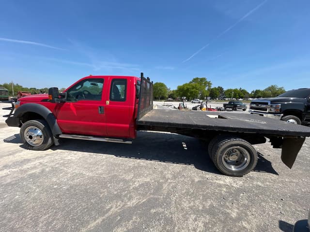 Image of Ford F-550 equipment image 1