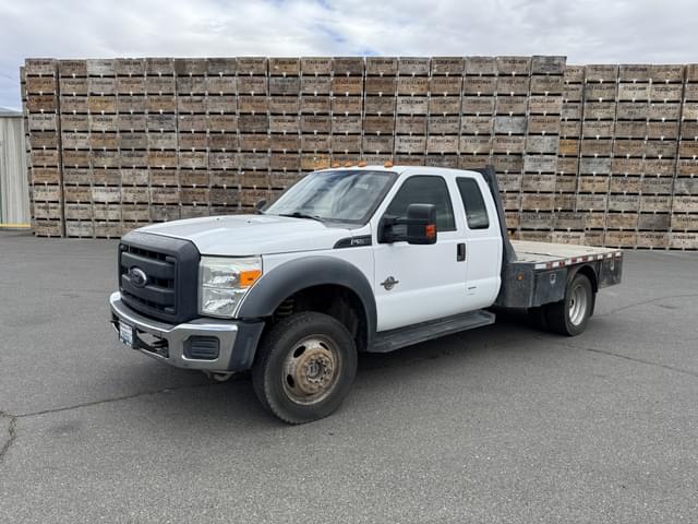 Image of Ford F-550 equipment image 1
