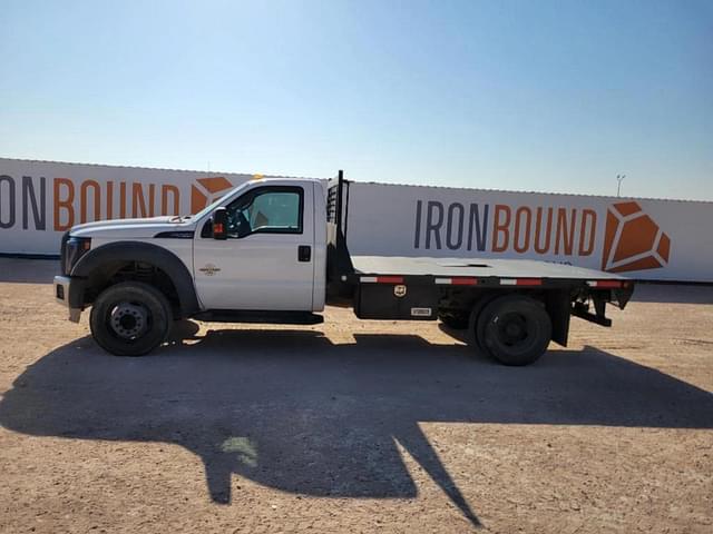 Image of Ford F-550 equipment image 1