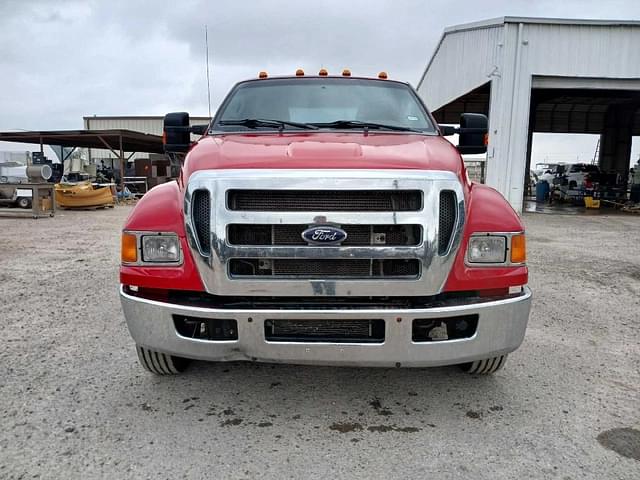 Image of Ford F-650 equipment image 1