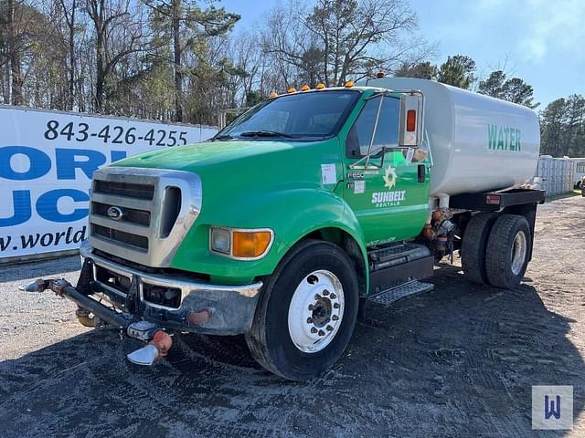 Image of Ford F-650 equipment image 1