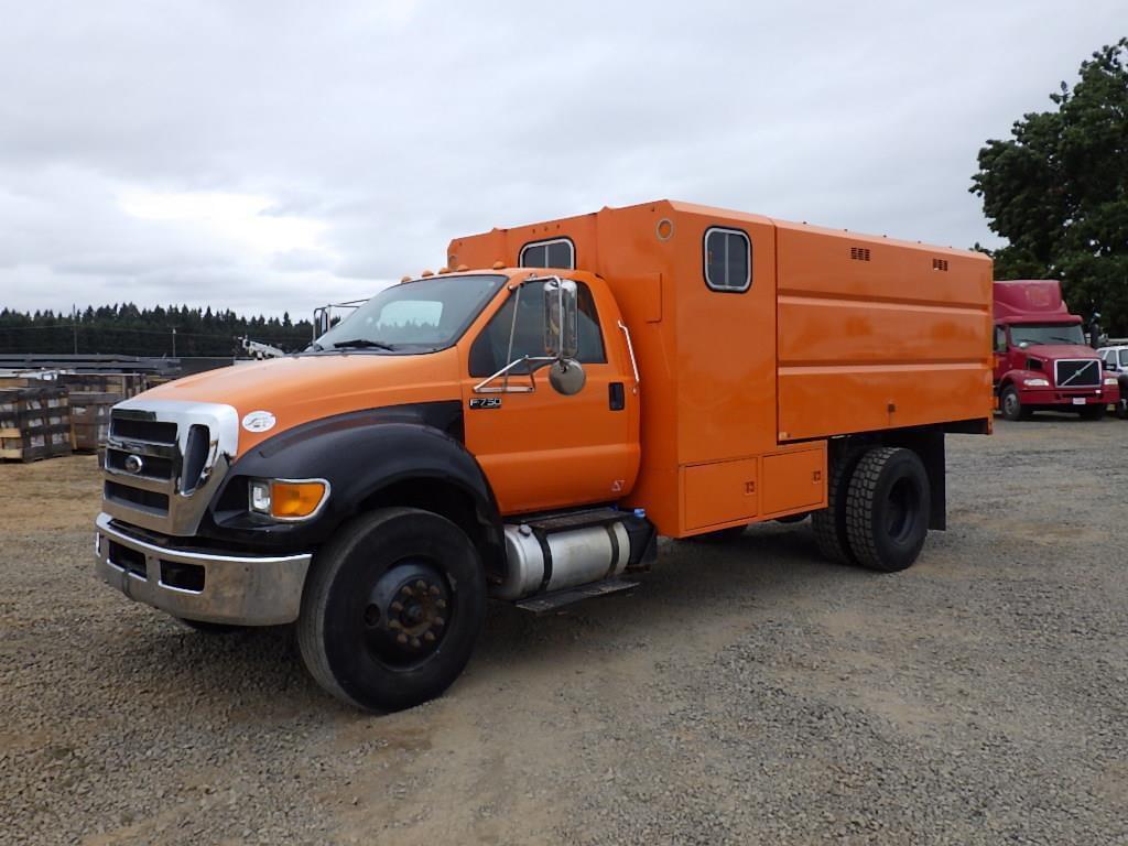 Image of Ford F-750 Primary image