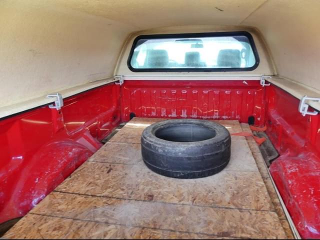 Image of Ford F-150 equipment image 4