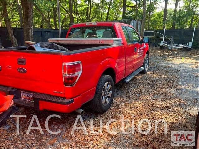 Image of Ford F-150 equipment image 4