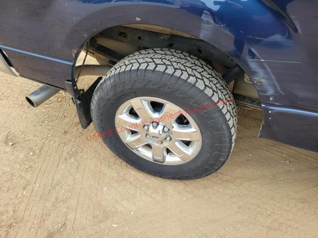 Image of Ford F-150 equipment image 4