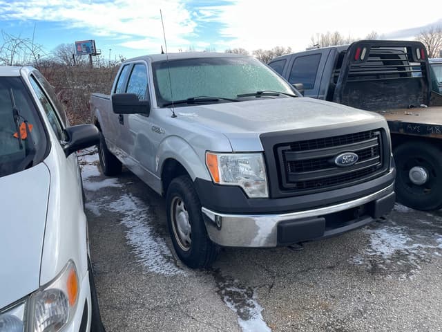 Image of Ford F-150 equipment image 2