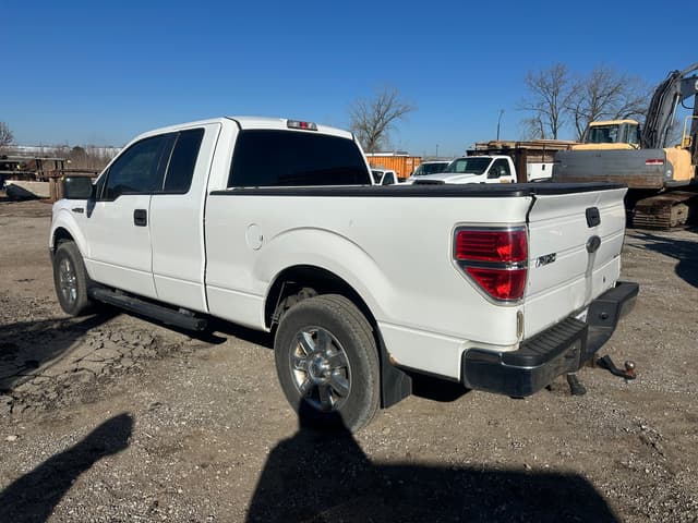 Image of Ford F-150 equipment image 2