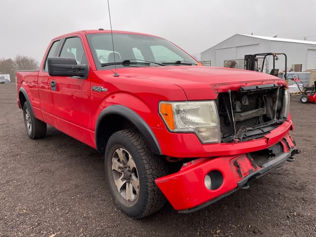 Image of Ford F-150 equipment image 2