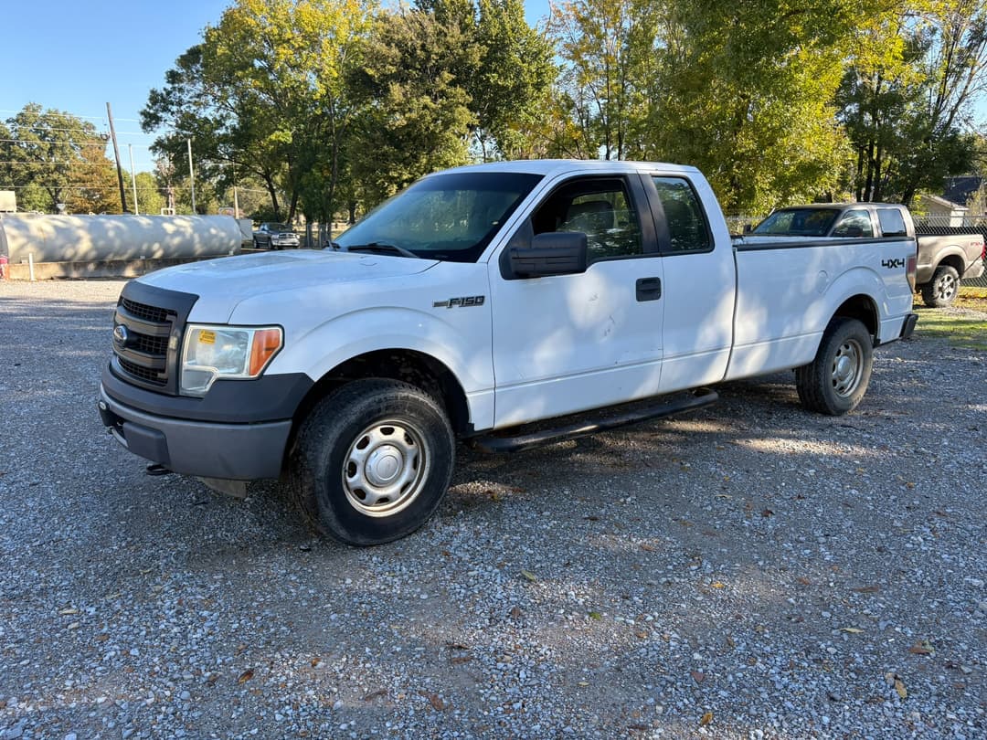 Image of Ford F-150 Primary image