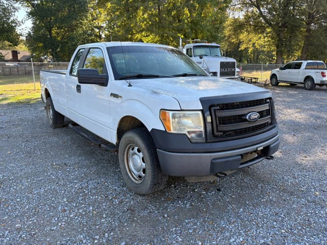 Image of Ford F-150 equipment image 1