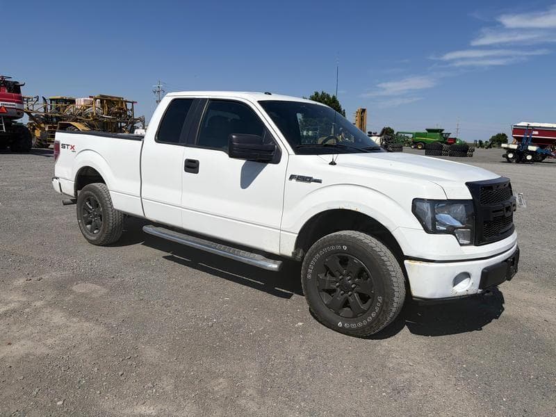 Image of Ford F-150 Primary image