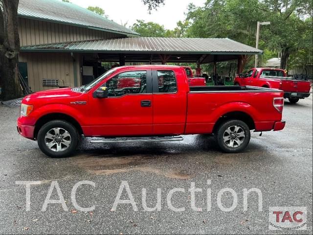 Image of Ford F-150 equipment image 1