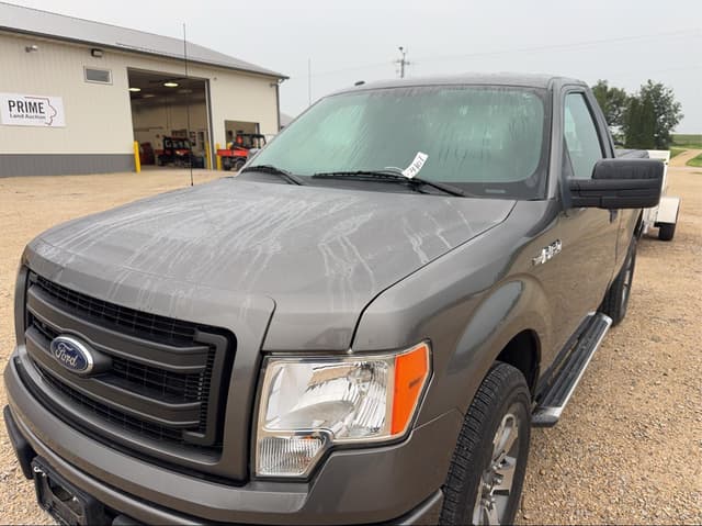 Image of Ford F-150 equipment image 3