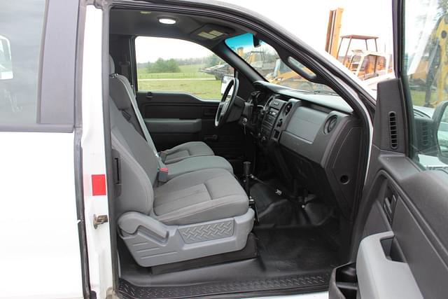 Image of Ford F-150 equipment image 4