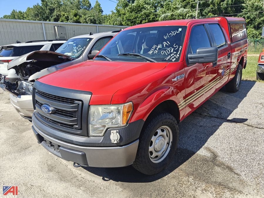 2013 Ford F-150 Equipment Image0