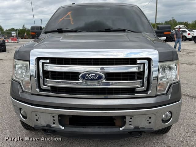 Image of Ford F-150 equipment image 1