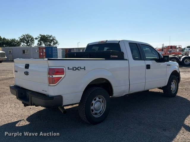 Image of Ford F-150 equipment image 4