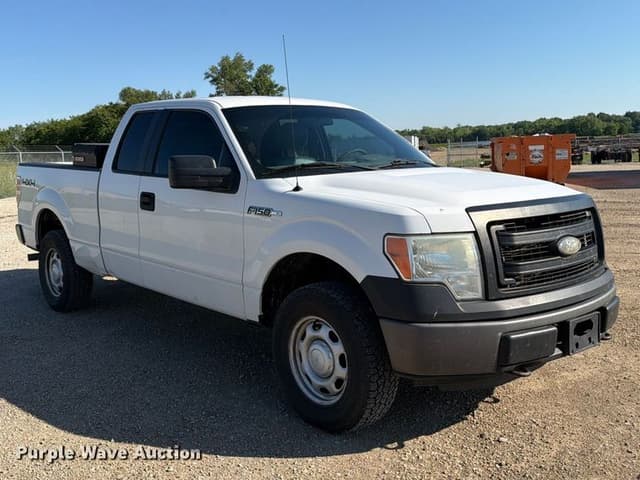 Image of Ford F-150 equipment image 2