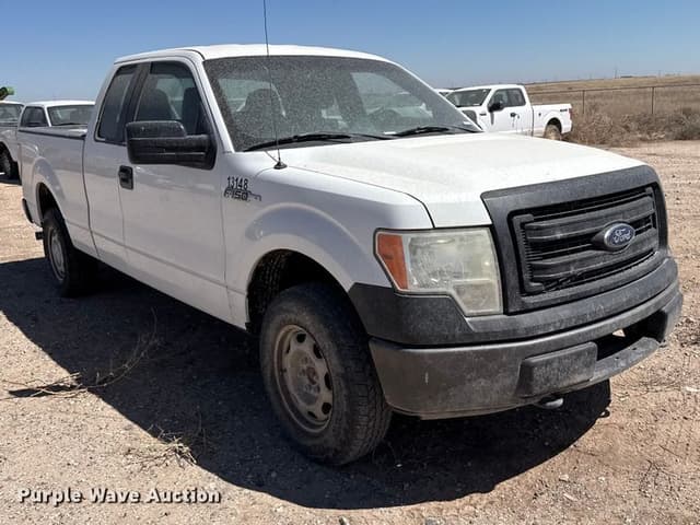 Image of Ford F-150 equipment image 2