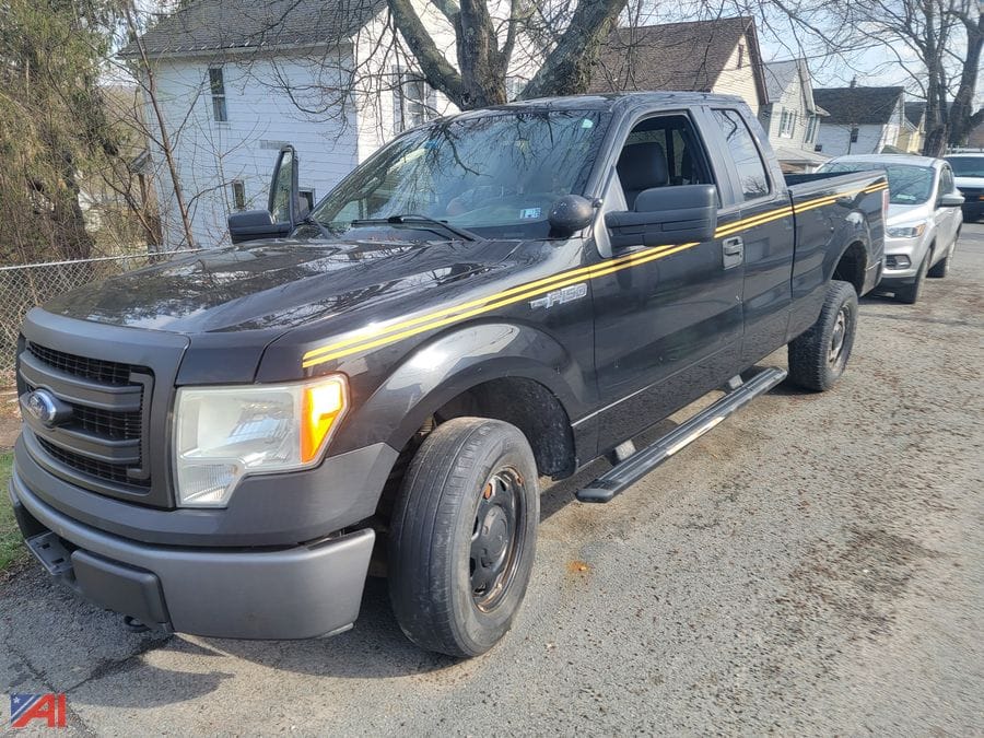2013 Ford F-150 Equipment Image0