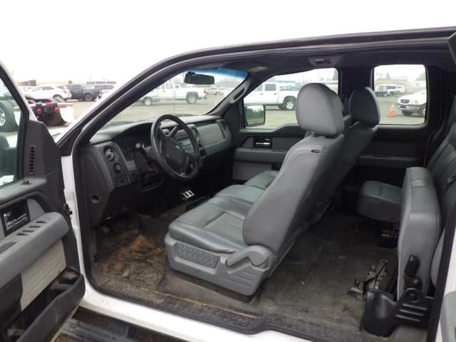 Image of Ford F-150 equipment image 4