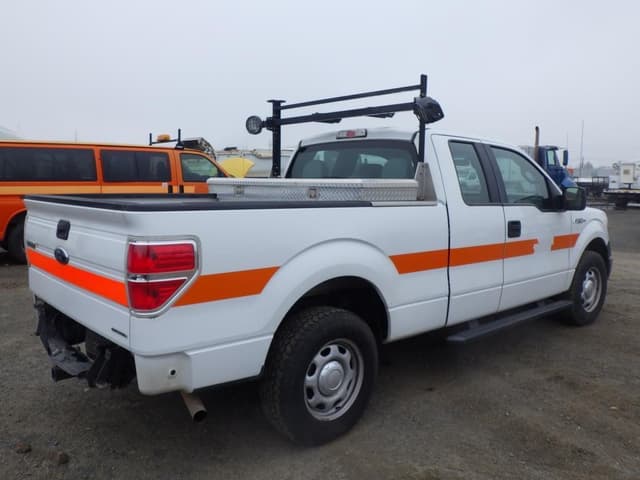 Image of Ford F-150 equipment image 2