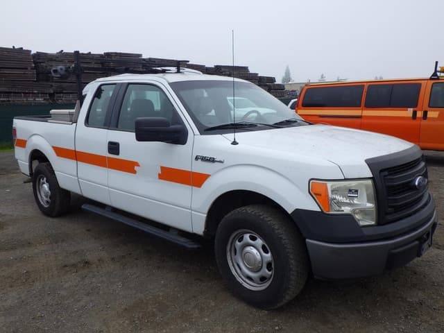 Image of Ford F-150 equipment image 1