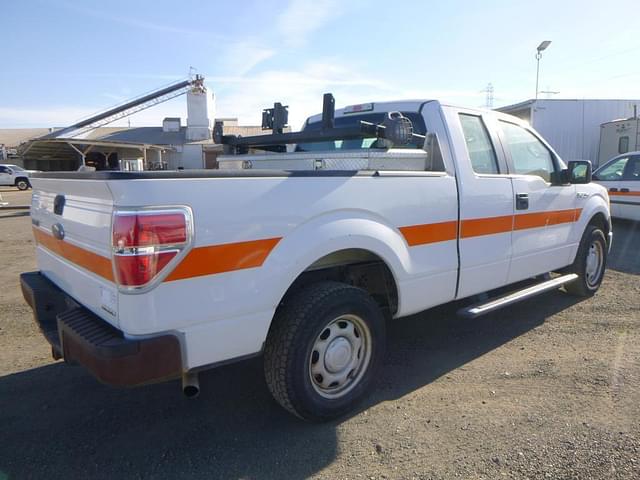 Image of Ford F-150 equipment image 2