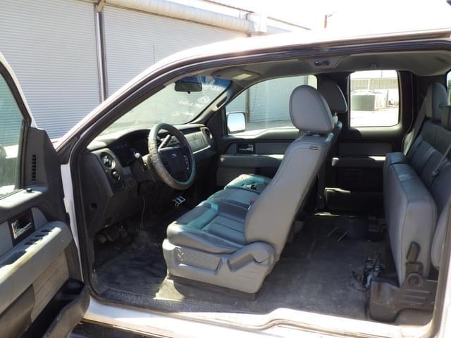 Image of Ford F-150 equipment image 4