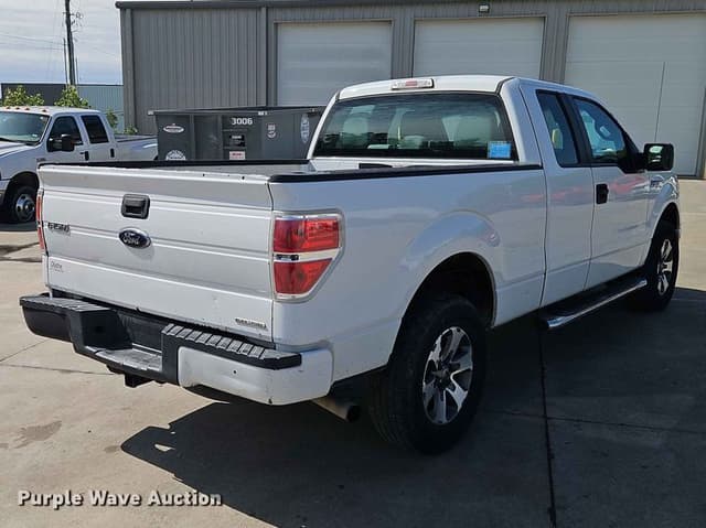 Image of Ford F-150 equipment image 4