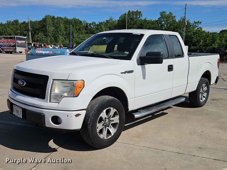 2013 Ford F-150 Equipment Image0