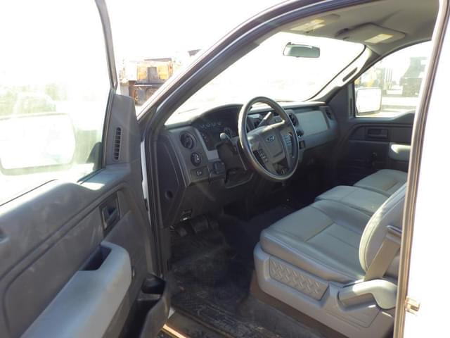 Image of Ford F-150 equipment image 4